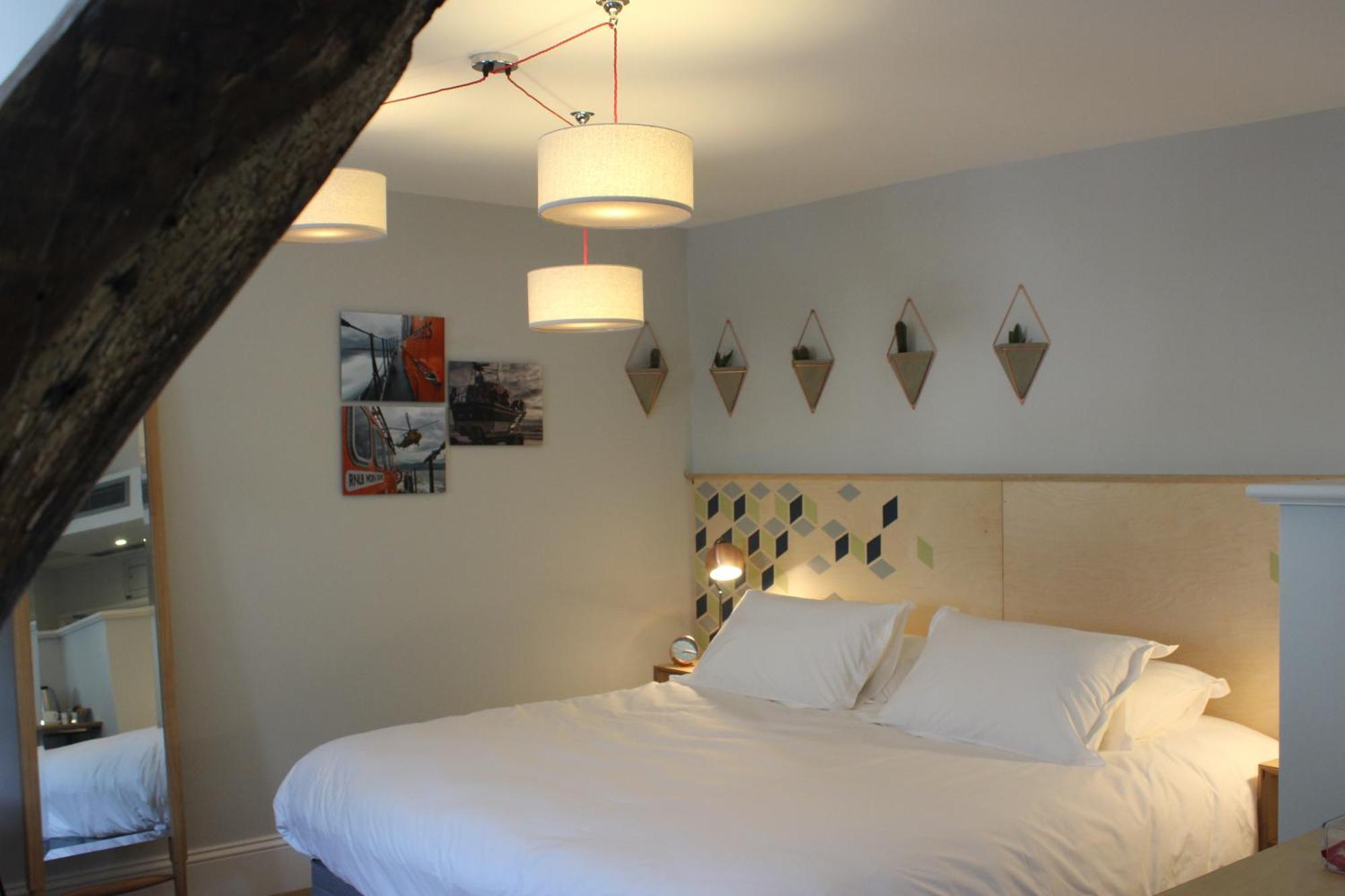 The Tilman Hotel Barmouth Room photo