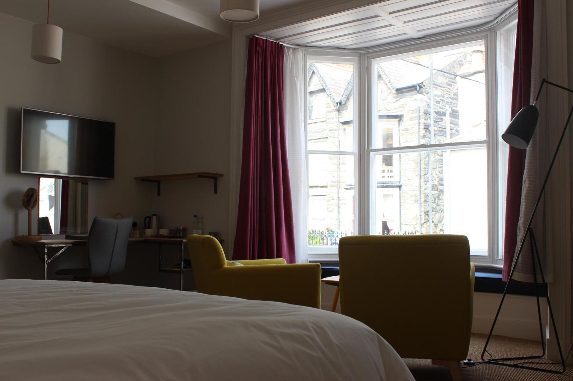 The Tilman Hotel Barmouth Room photo