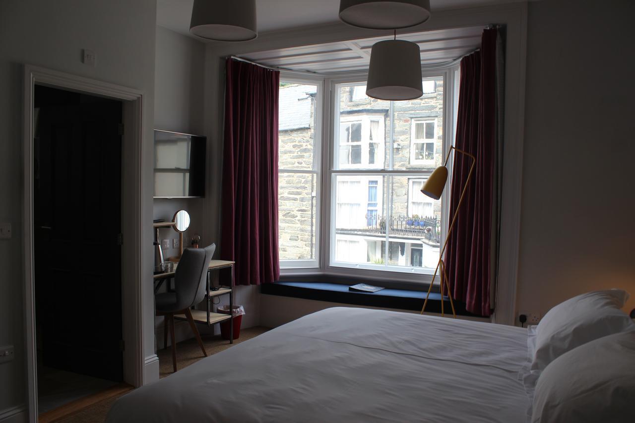 The Tilman Hotel Barmouth Exterior photo